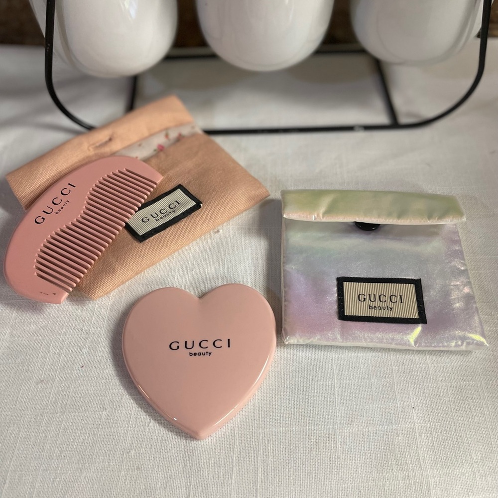 Gucci Pink Heart Mirror and Comb Set